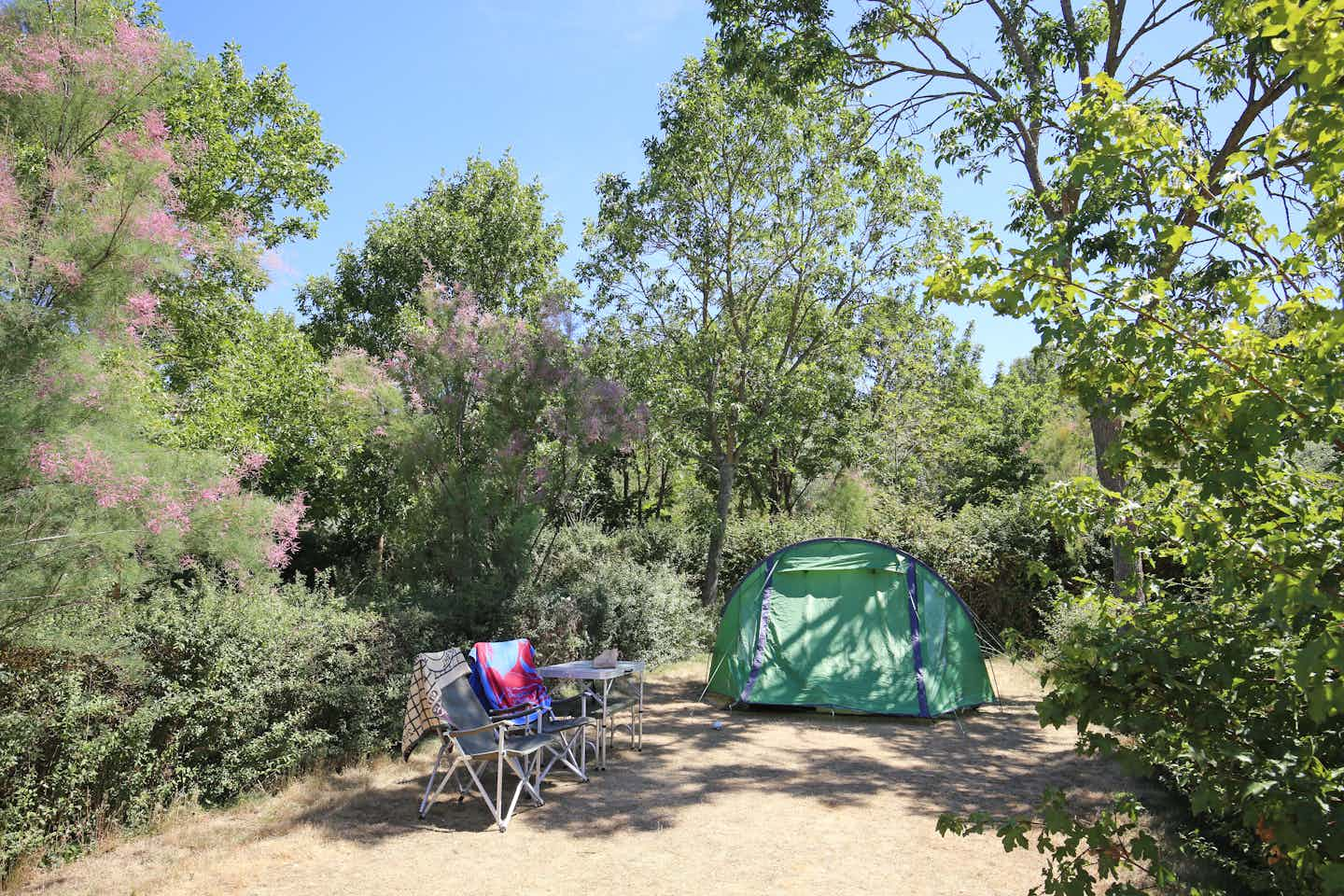 Camping d'Angers - Lac de Maine