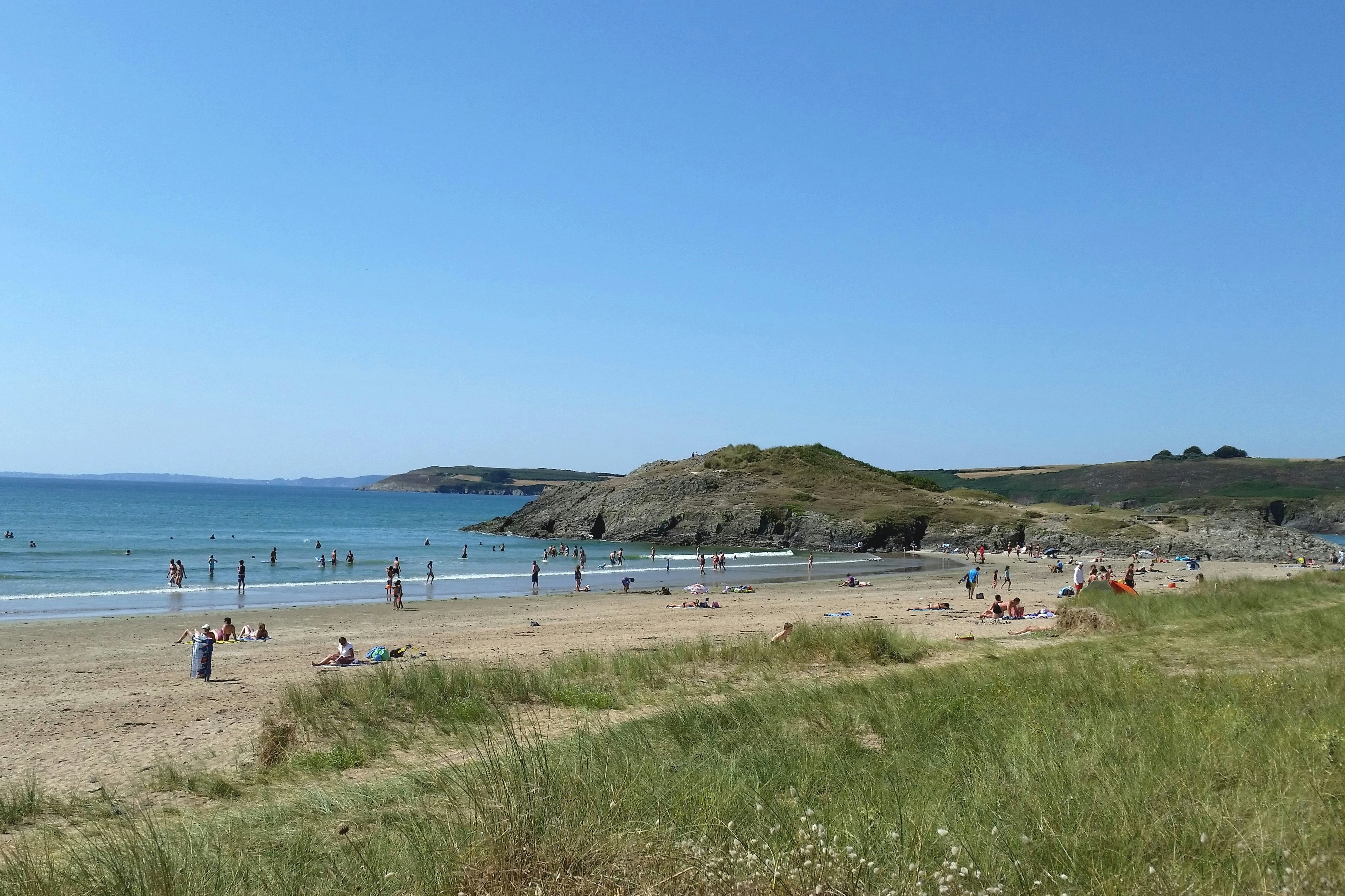 Camping La Plage De Treguer Pincamp By Adac