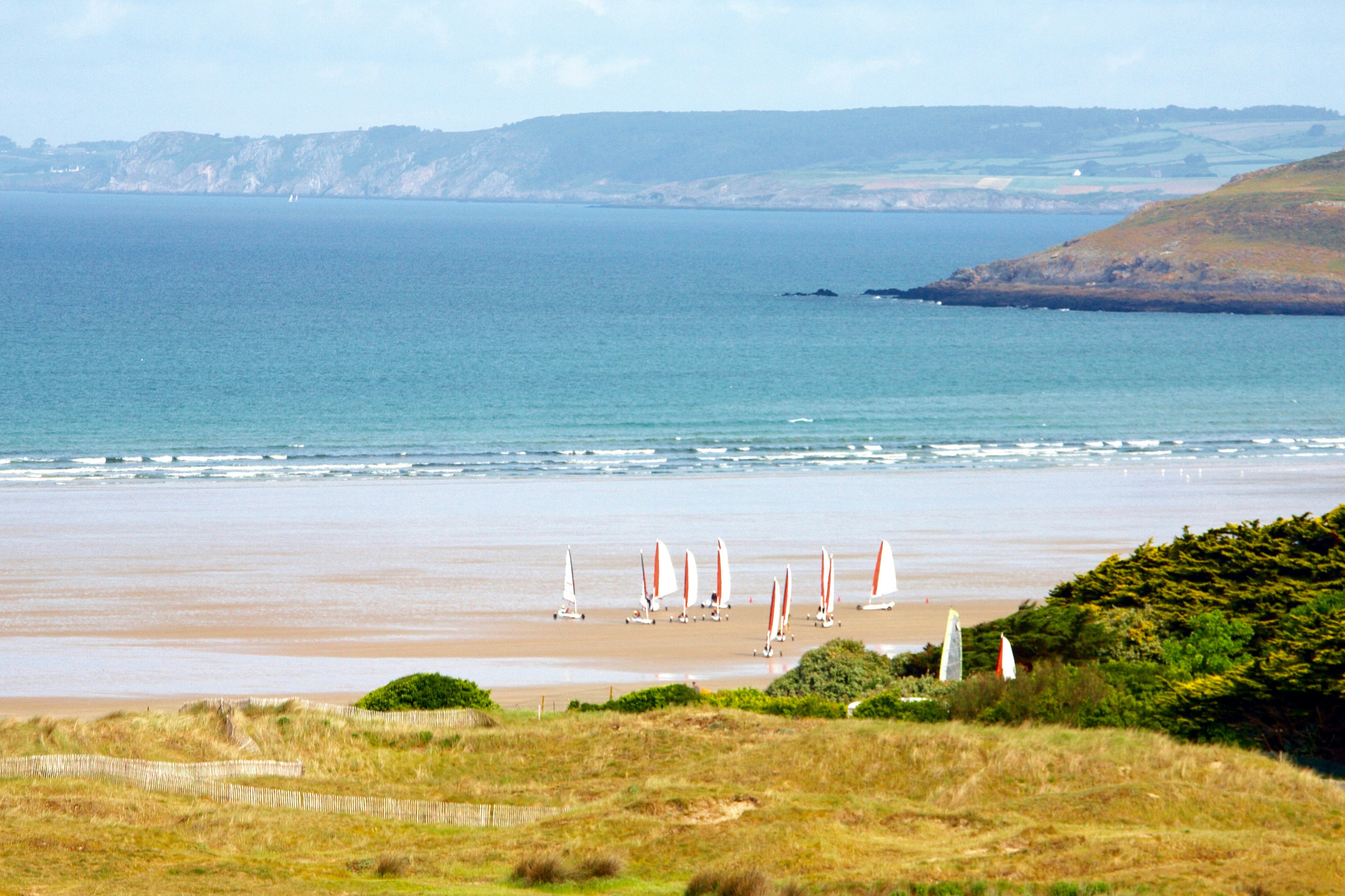 Camping La Plage De Treguer Pincamp By Adac