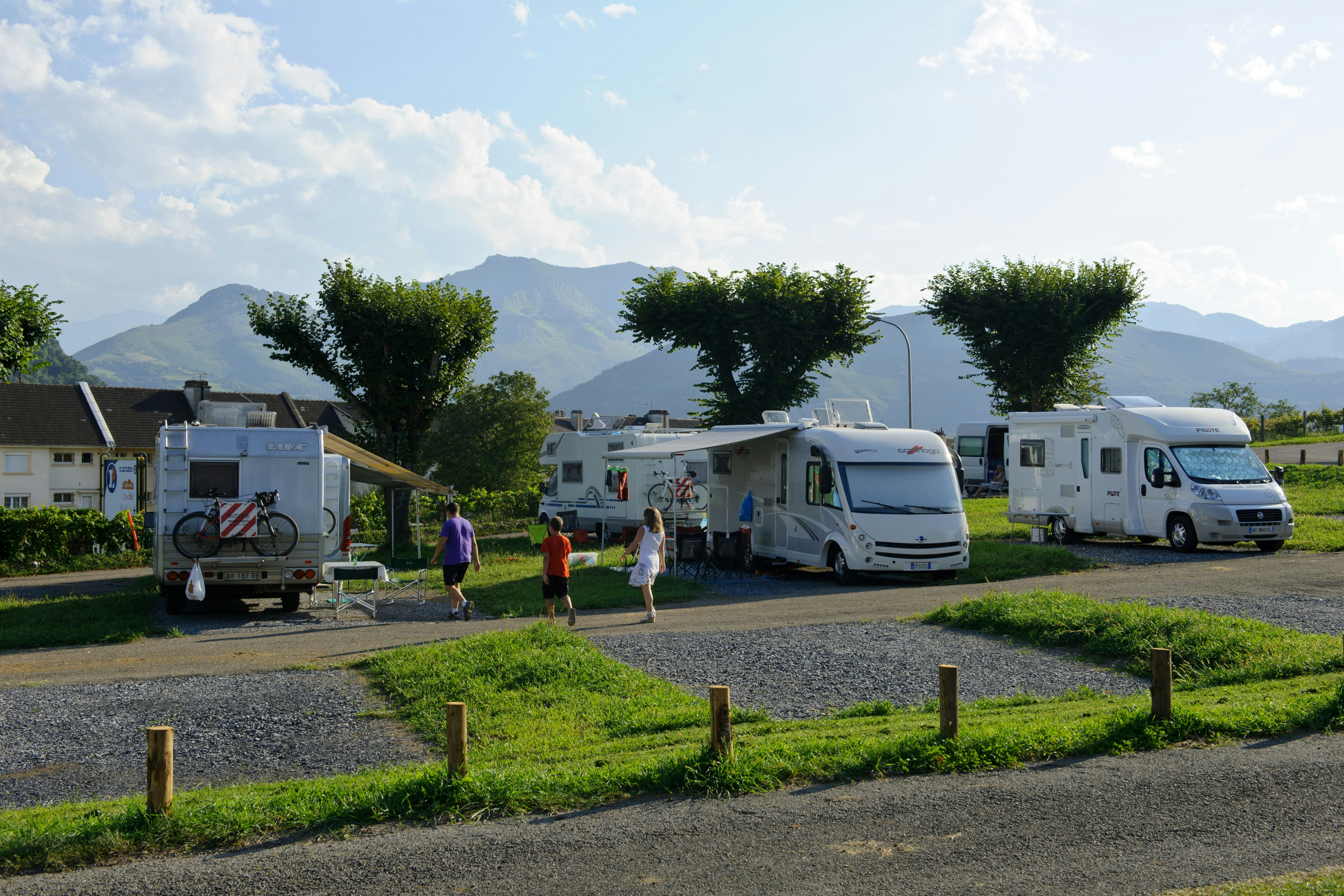 Camping Le Vieux Berger Pincamp By Adac