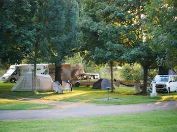 Camping Les Rives De Mayenne