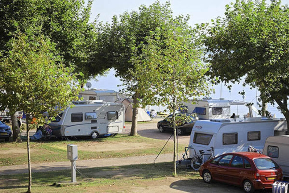 Die 8 schönsten Campingplätze am Lago Maggiore PiNCAMP