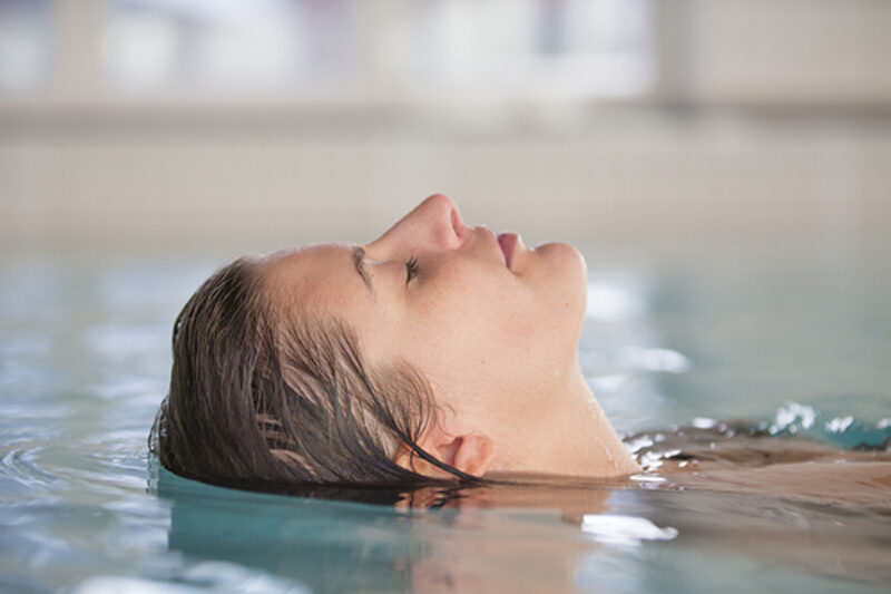 Schwimmen im Badewerk